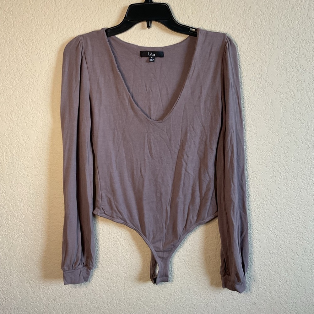 Lulus Womens Medium Kaylene Taupe V-Neck Balloon Sleeve Bodysuit